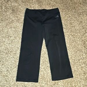 The North Face medium active Crops. Black. Womens. Mint Condition